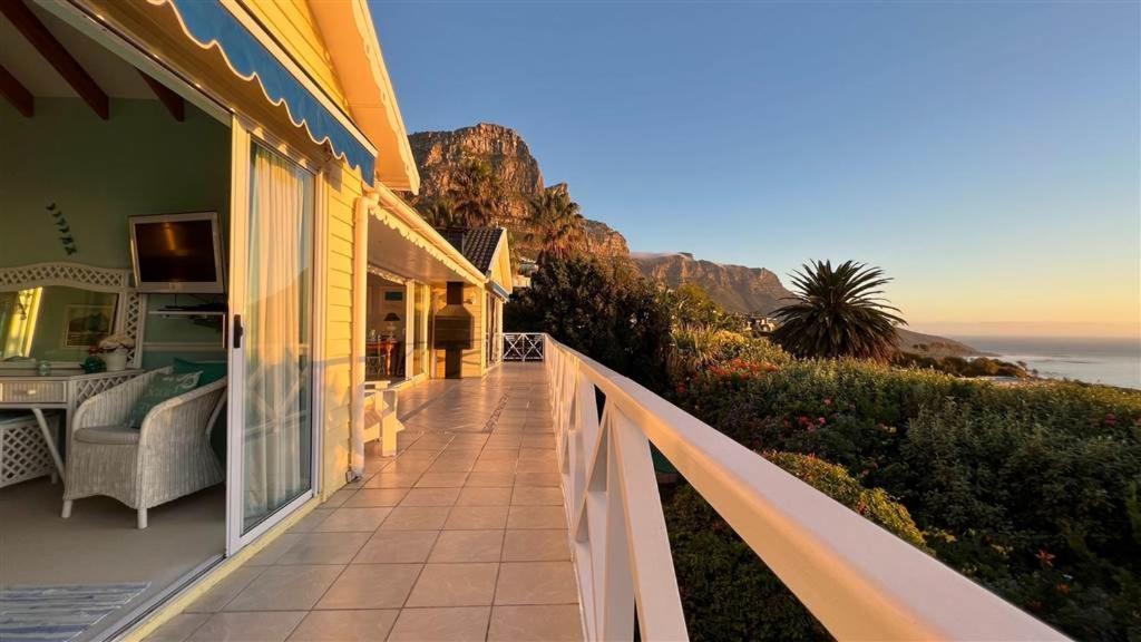 Cape Rose Cottage - Penthouse In Camps Bay Kapské Město Exteriér fotografie